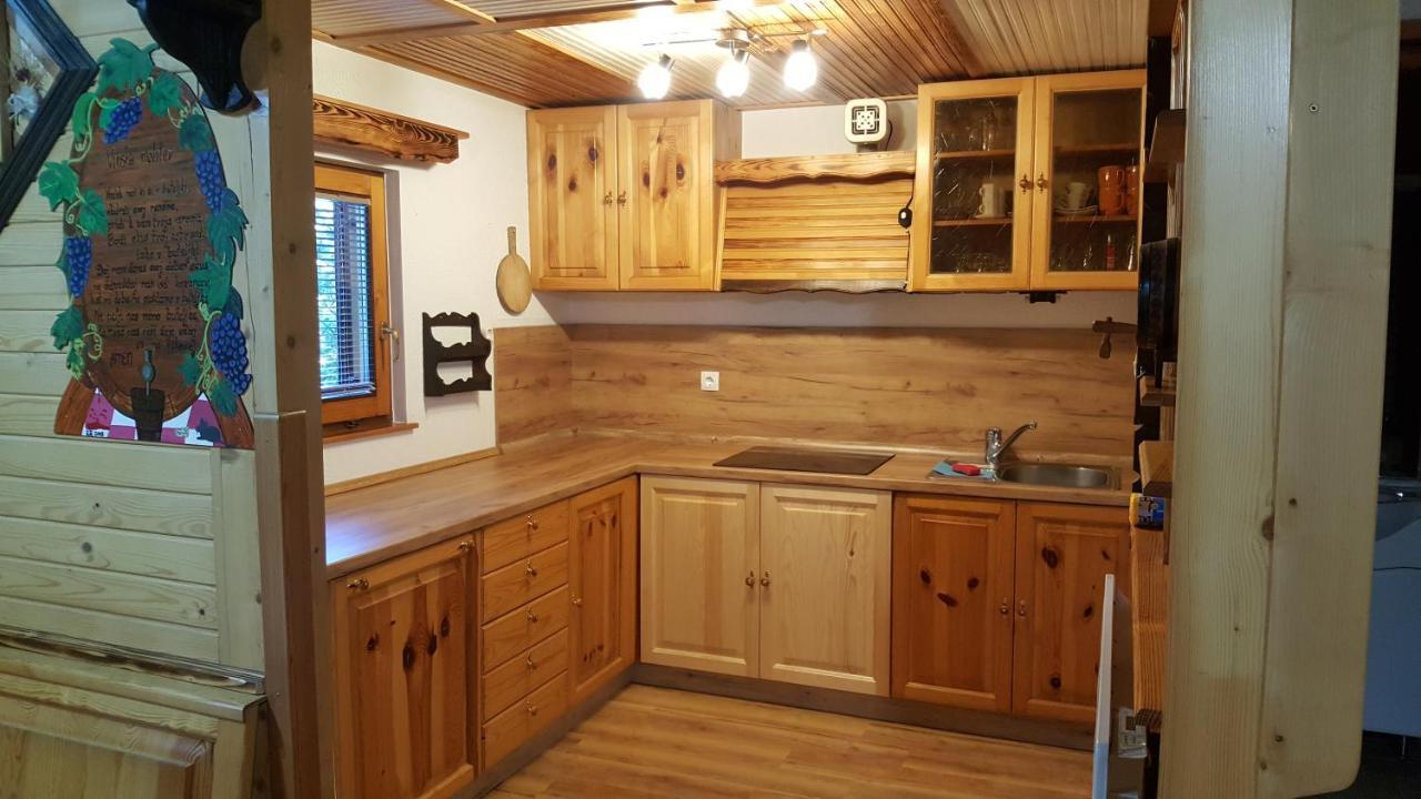 Holiday Home Prdelanca Luce Bagian luar foto